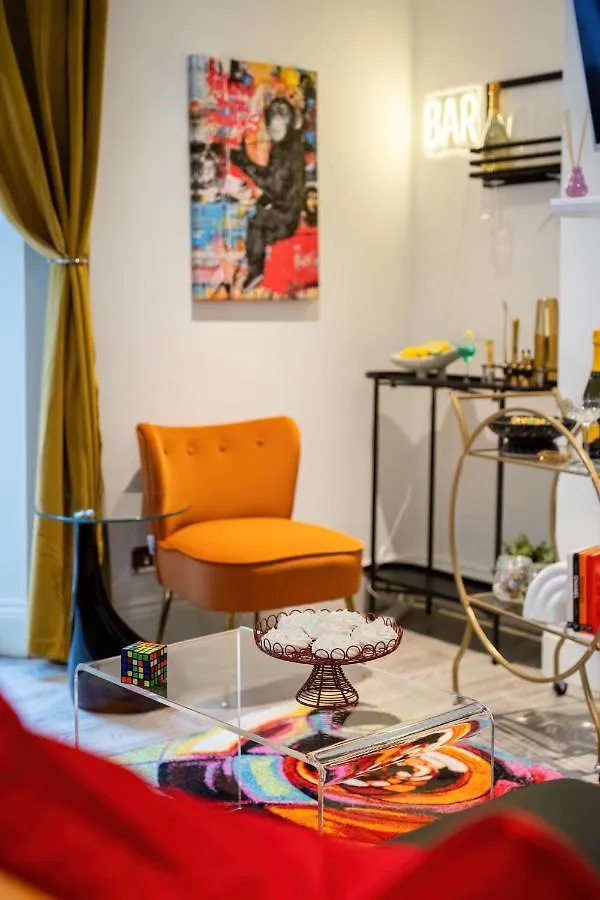Funky Trendy Modern 3 Bed 3 Bath House In Dalston Apartment London 0*,  United Kingdom